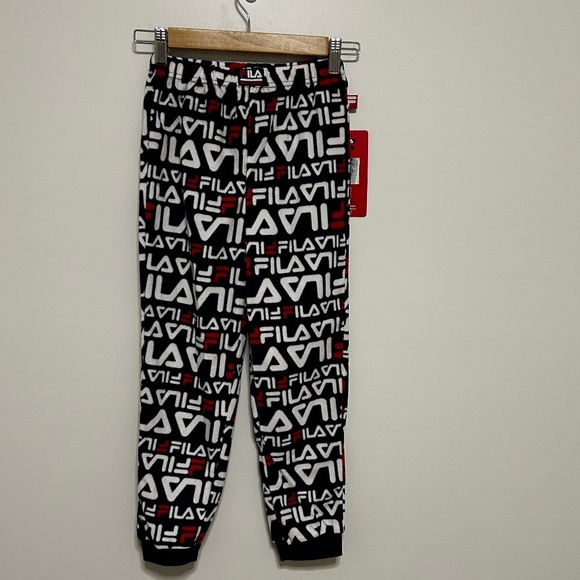 NWT Fila Boys 2 Pair Pyjama Bottoms Fleece Flame Resistant Size 8 Elastic Waist - Picture 2 of 14